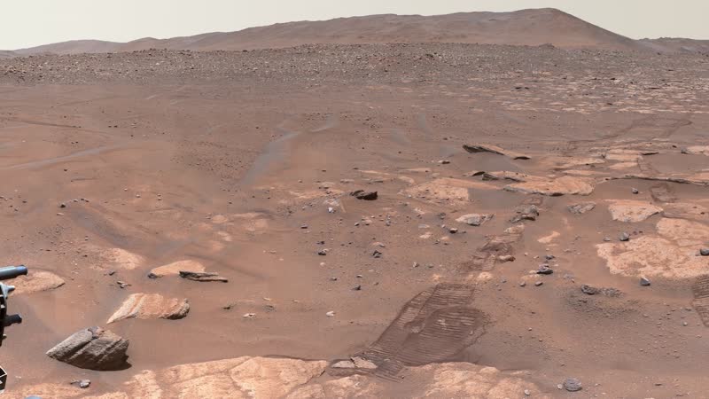 Perseverance Rover Zooms in on Ancient Mars River